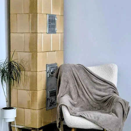 Klidny V Rodinnem Dome V Blizkosti Centra Lägenhet *