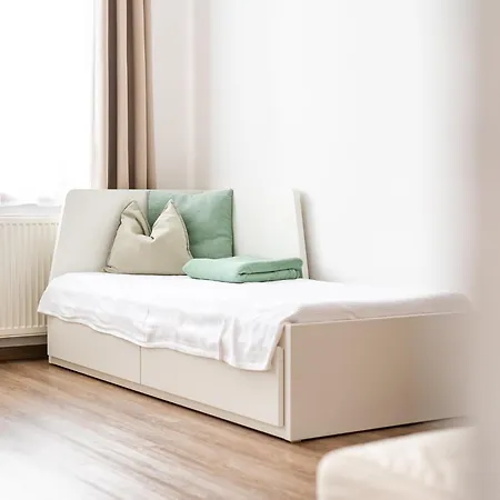 Klidny V Rodinnem Dome V Blizkosti Centra Apartament Nový Jičín